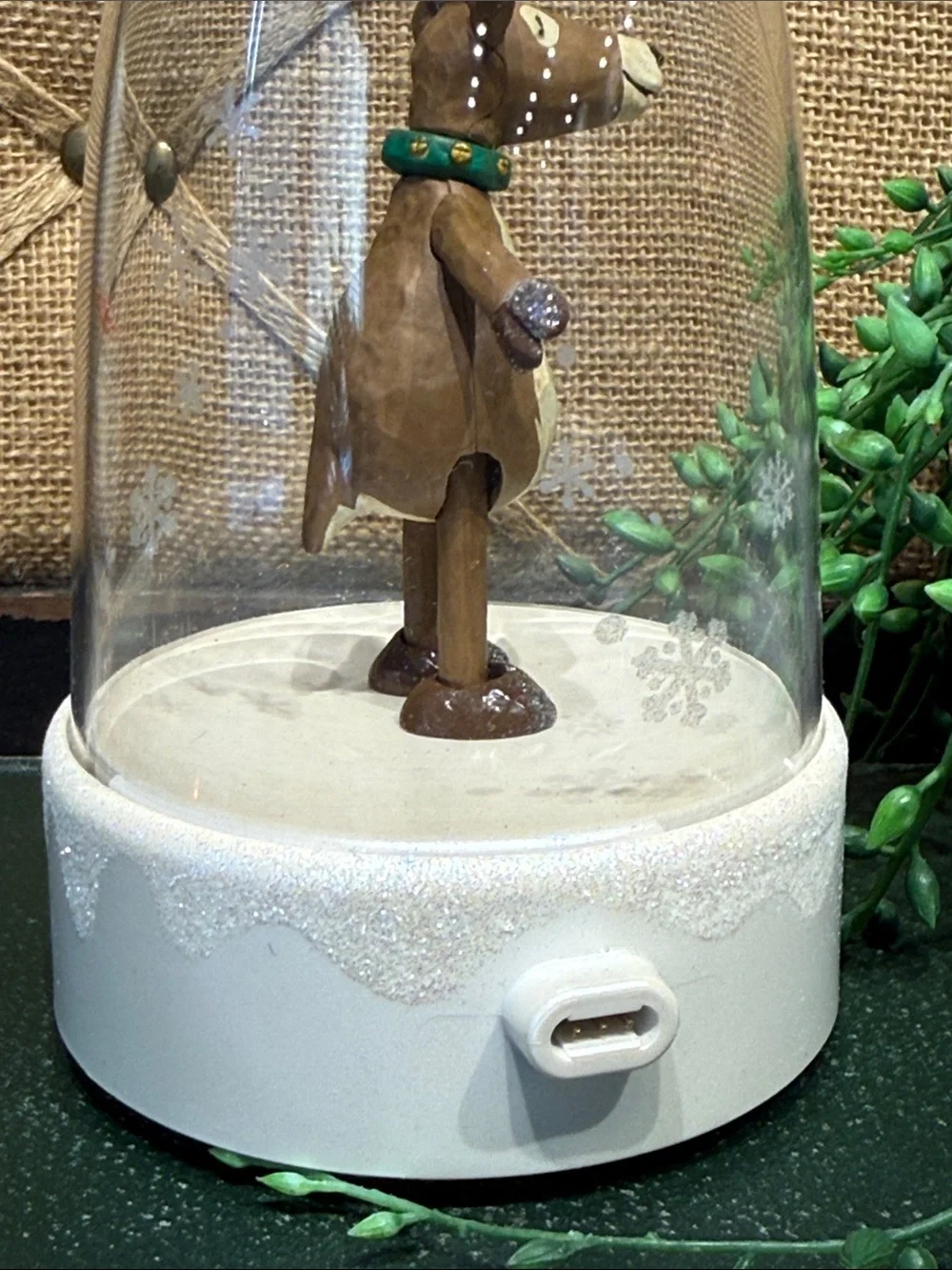 Hallmark Happy Tapper Reindeer Musical Dome Figurine